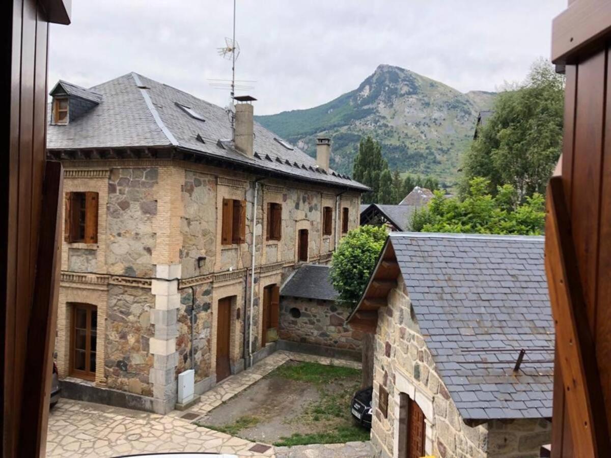 Casa Sendacomodidad Y Descanso Sallent de Gállego Exterior foto